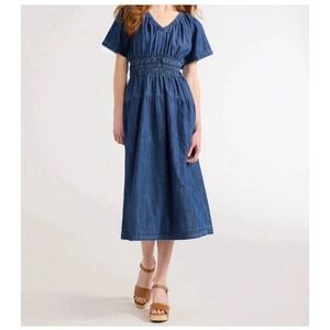 Elegant Blue Midi Dress